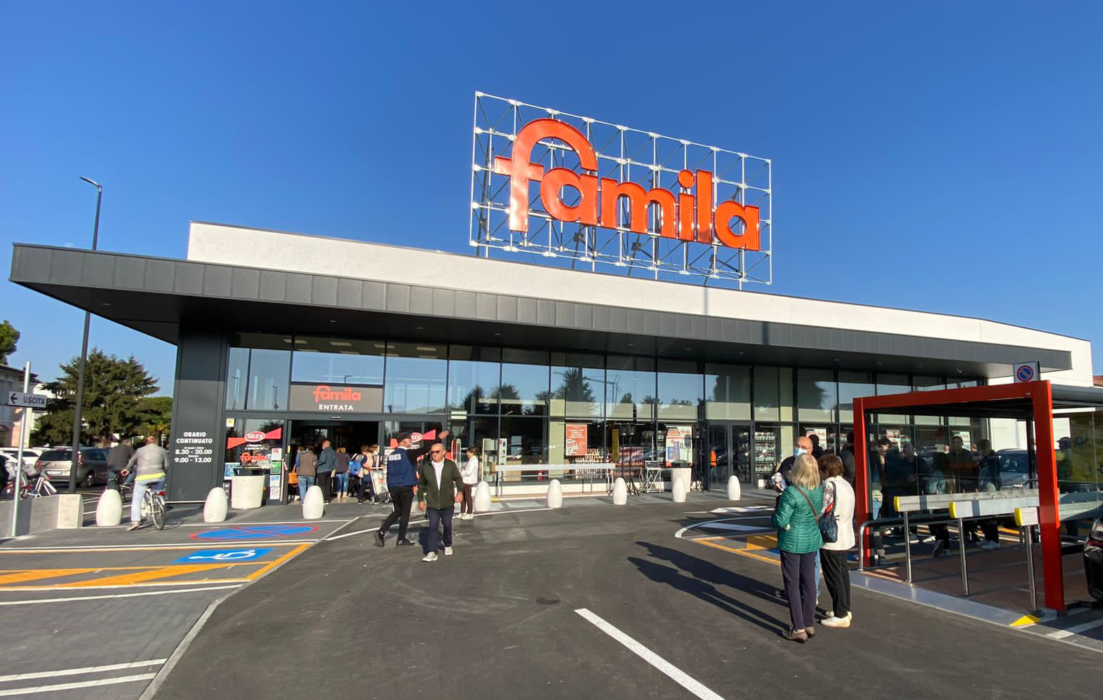 Nuovo supermercato Famila (gruppo Unicomm) a Conselve (PD)